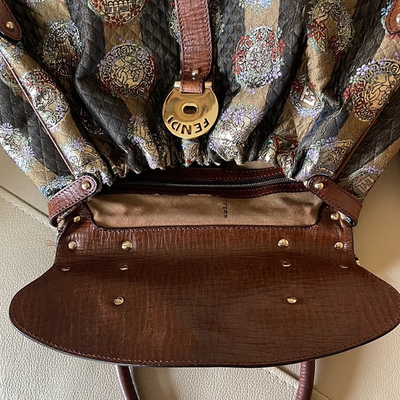 FENDI EUC TOBACCO PEQUIN STRIPES FABRIC AND LEATHER MAGIC SHOULDER BAG RARE FIND - Picture 15 of 17